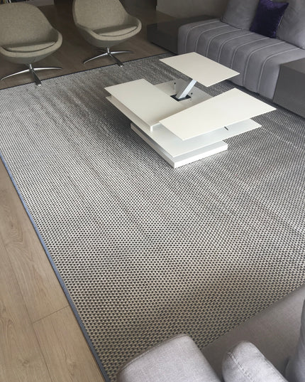Tapete de nylon transparente con seda beige y gris Ref:NS002